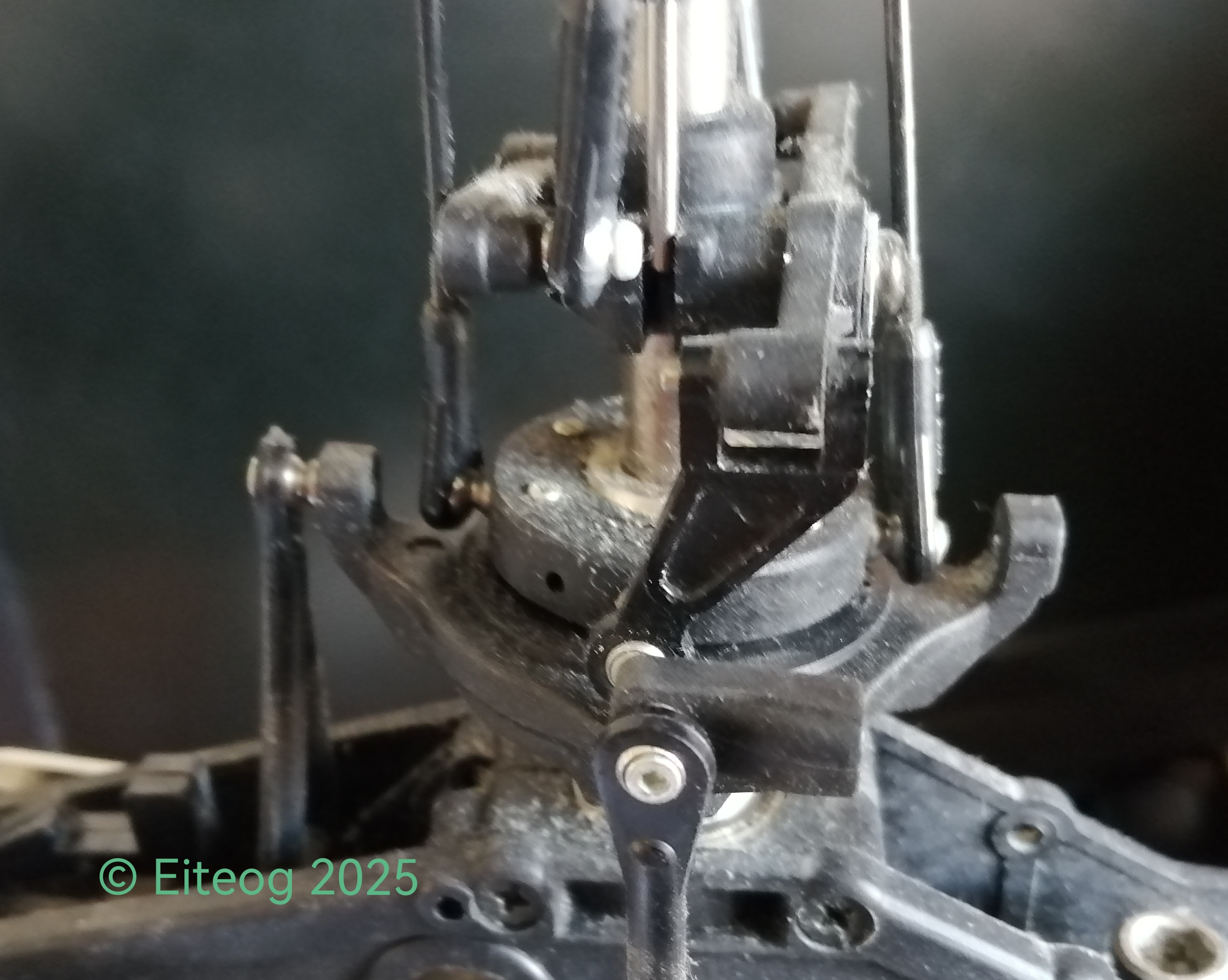 Large RC Helicopter Swashplate